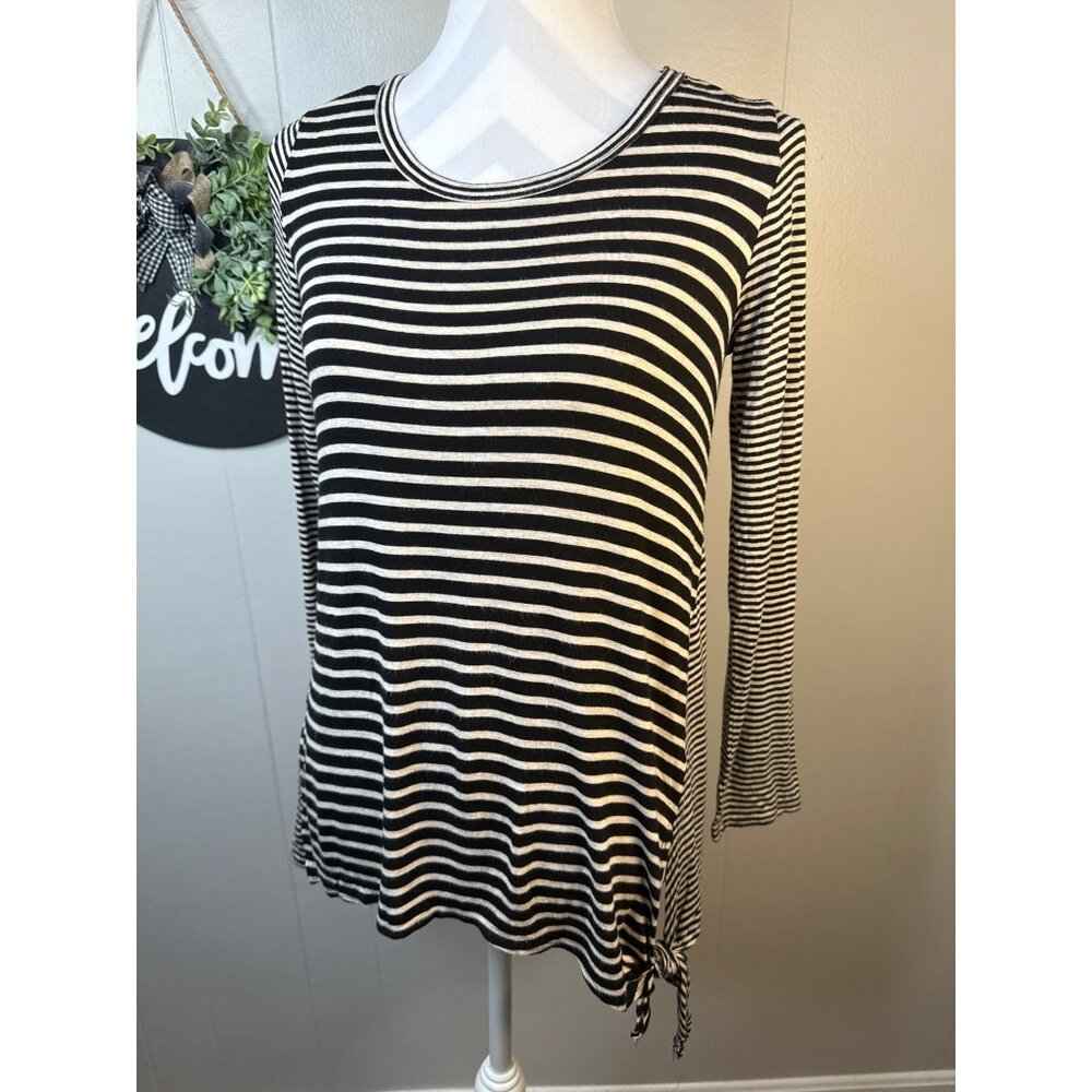 Oddi Striped Black & White Long Sleeve Top With Asymmetrical Hem & Side Tie - Sm